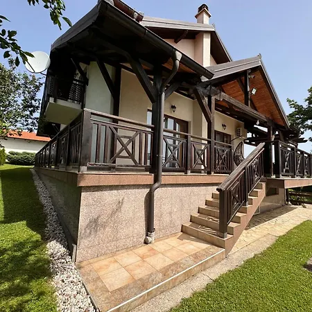 Sarajevo Ruza Vjetrova Vila Ilidza