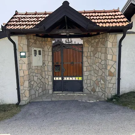 Sarajevo Ruza Vjetrova Vila Ilidža