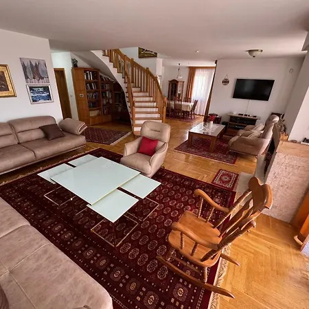 Villa Sarajevo Ruza Vjetrova *